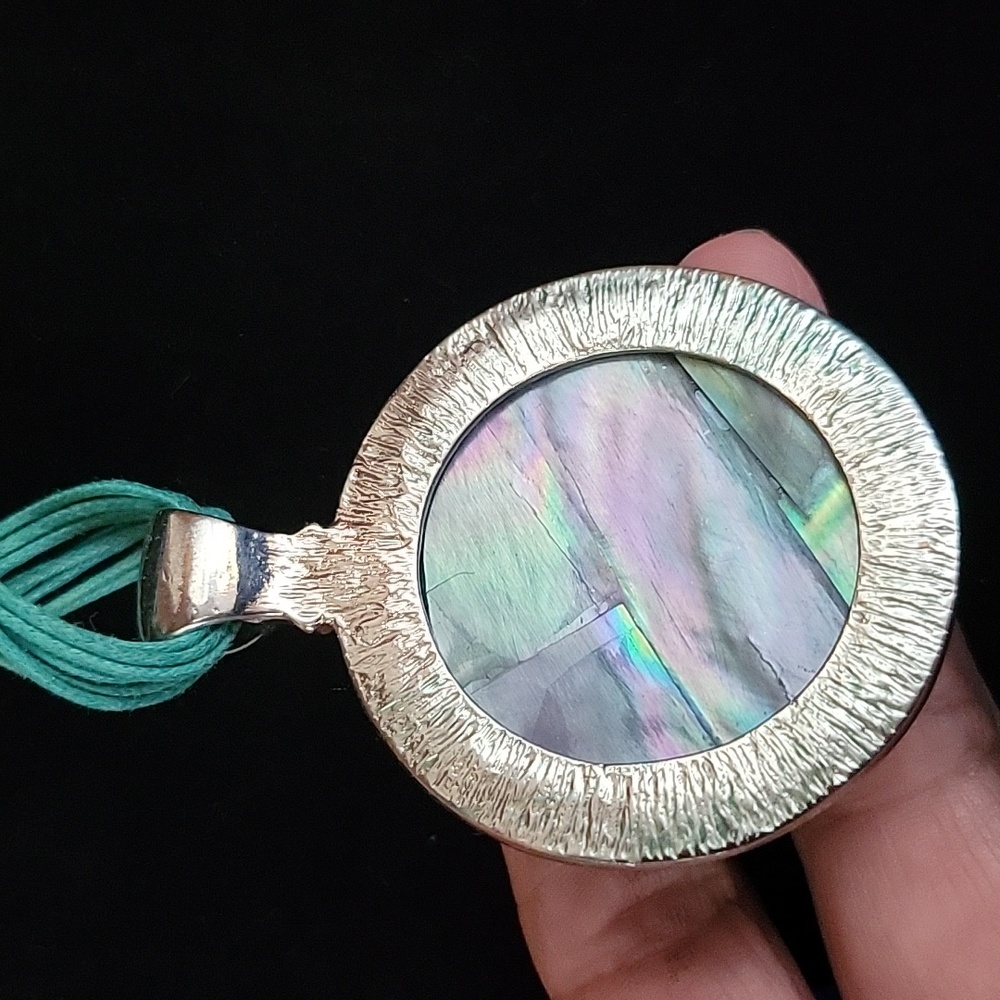 Emerald green - Picture 3 of 4